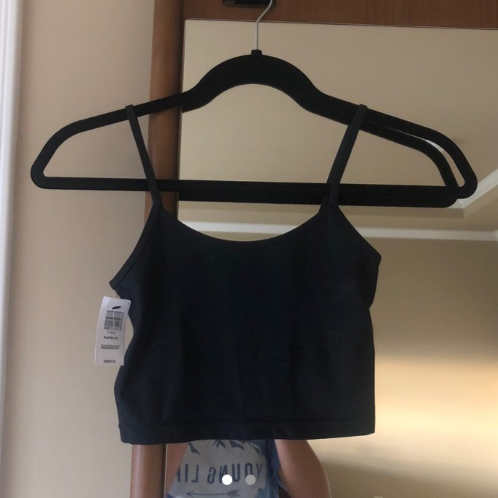 ARITZIA TANK